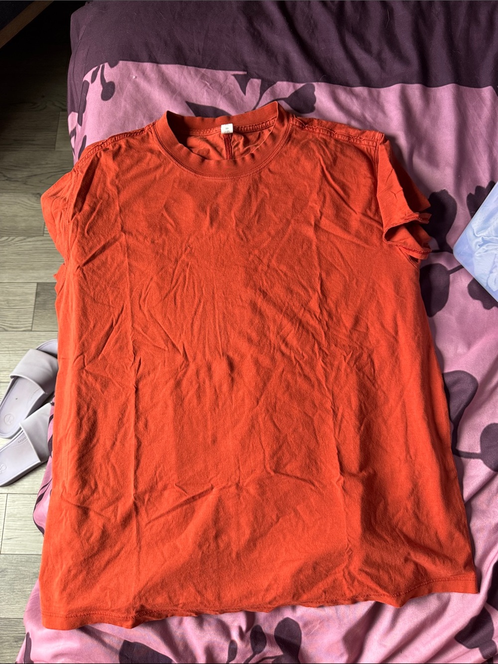 lululemon athletica Women's Short Sleeve Crew Tee - Orange